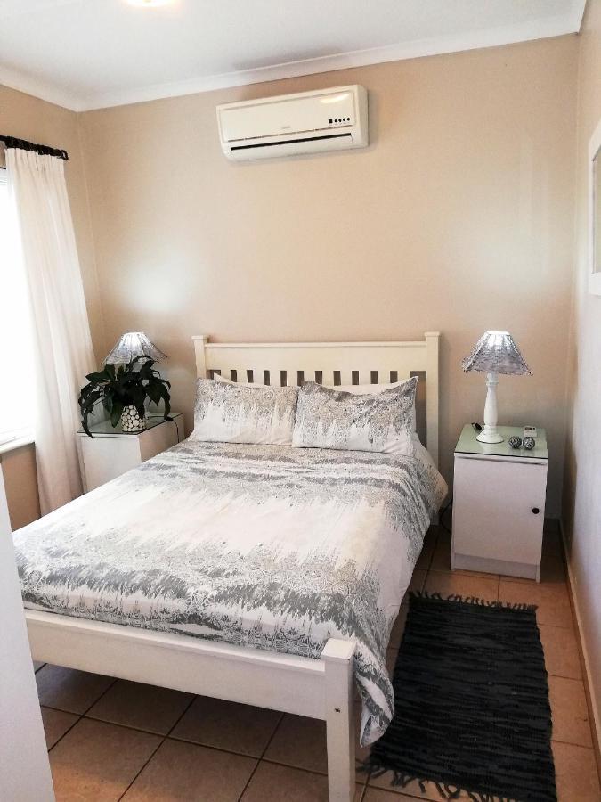 Mahogany Villa Guesthouse - Solar Μπαλίτο Δωμάτιο φωτογραφία